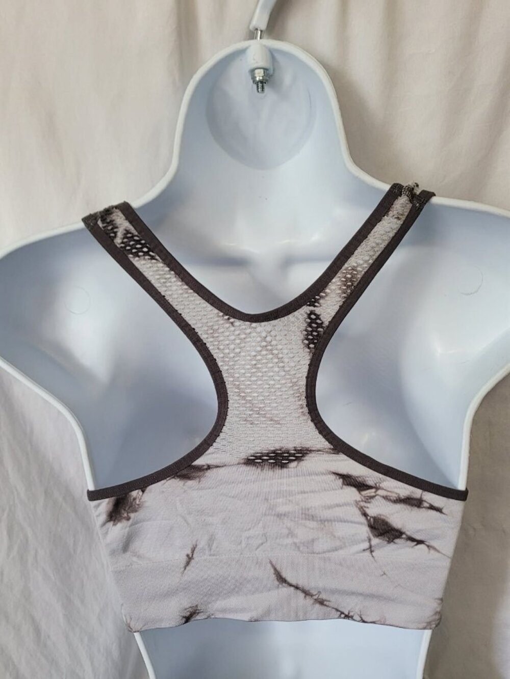 Sports bra - Picture 2 of 3